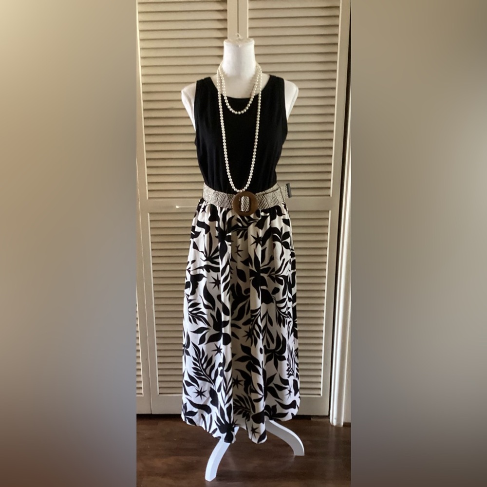 Fred David Black and White Floral Maxi Dress
